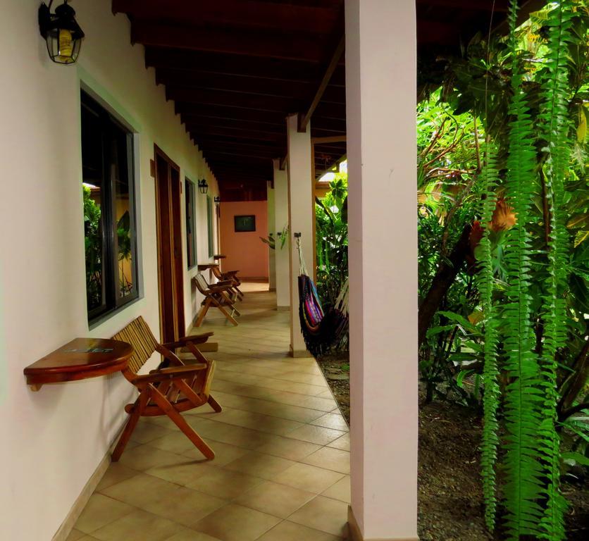 Hotel Vagabondo La Fortuna Екстериор снимка