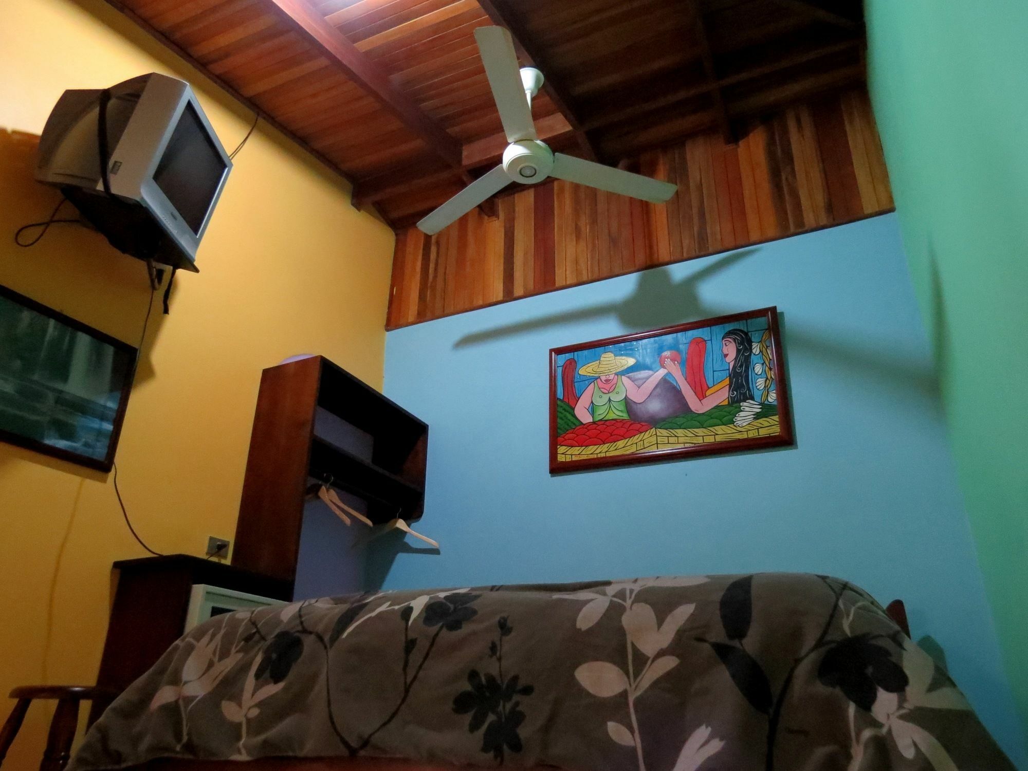 Hotel Vagabondo La Fortuna Екстериор снимка
