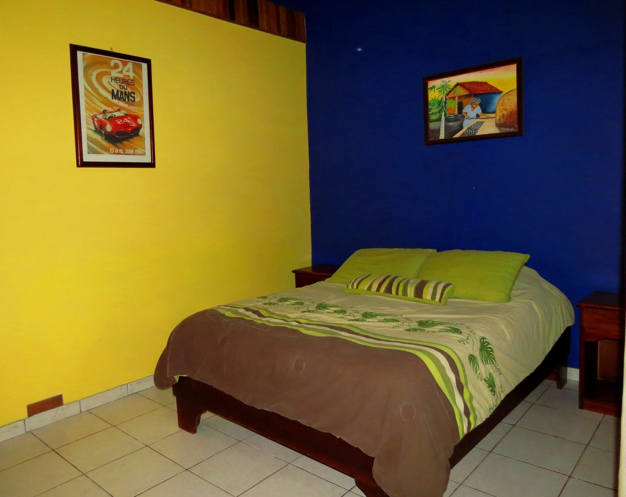Hotel Vagabondo La Fortuna Екстериор снимка